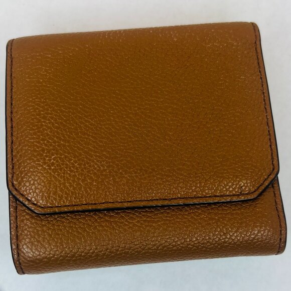 Authentic Michael Kors Hayes Medium Trifold Wallet in Luggage Brown - Picture 4 of 13